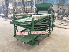 大型花椒篩選機、多層花椒篩選機、無刺青椒打靶機發往重慶豐都縣